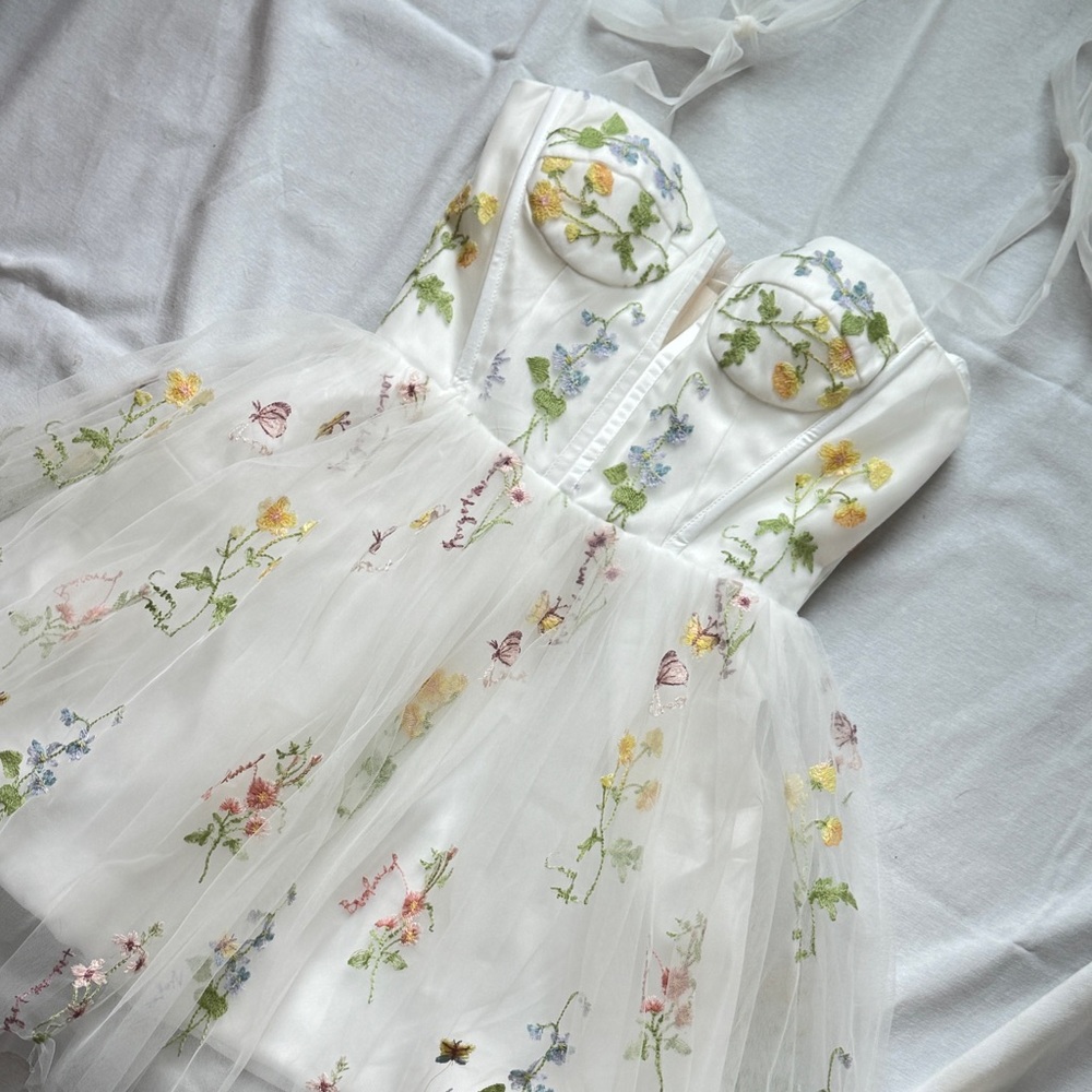 White tulle mini dress
